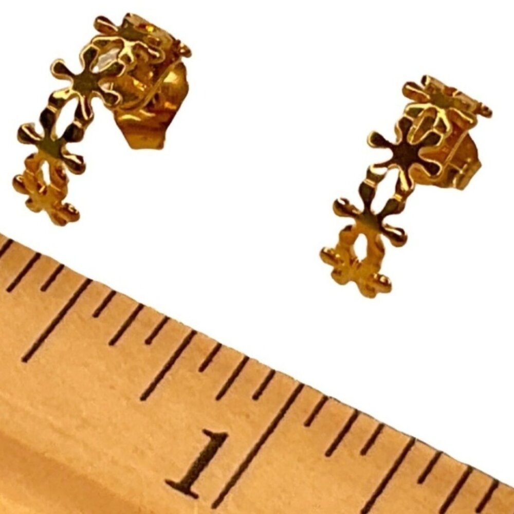 Gold Tone Half Hoop Pierced Earrings A158